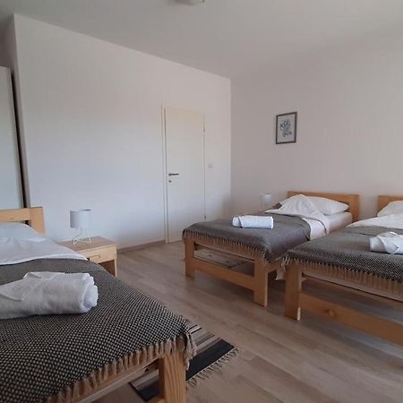 Posteja Rooms Zadar Bagian luar foto