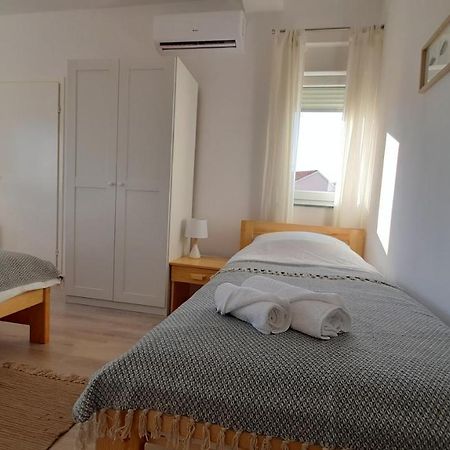 Posteja Rooms Zadar Bagian luar foto