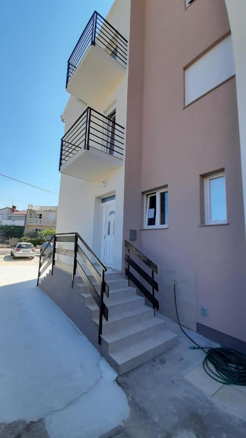 Posteja Rooms Zadar Bagian luar foto