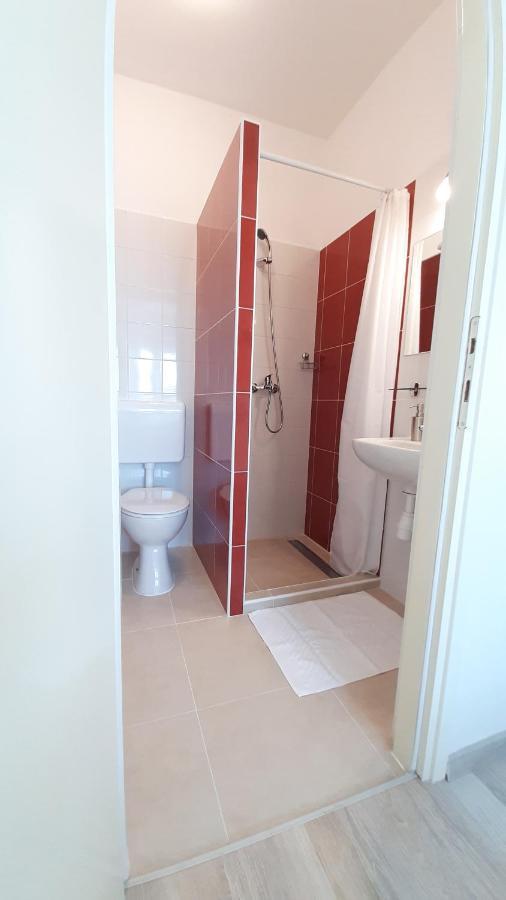 Posteja Rooms Zadar Bagian luar foto