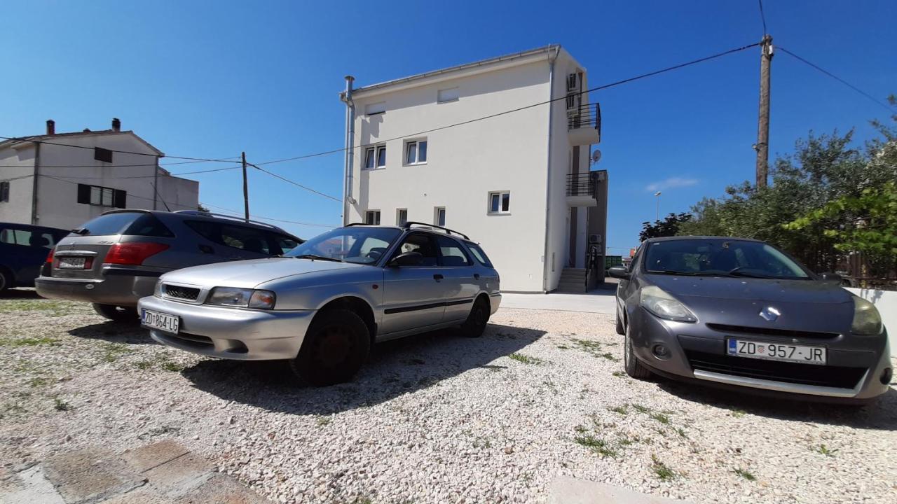 Posteja Rooms Zadar Bagian luar foto