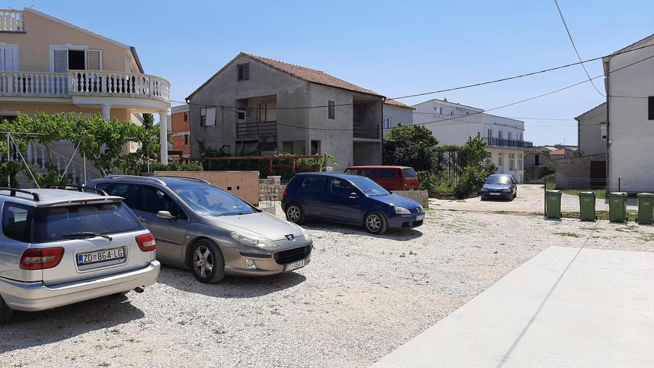 Posteja Rooms Zadar Bagian luar foto