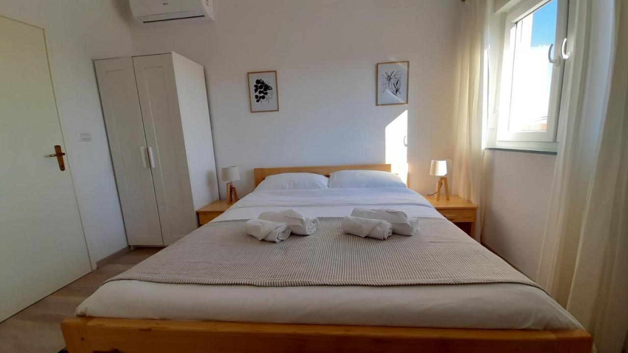 Posteja Rooms Zadar Bagian luar foto